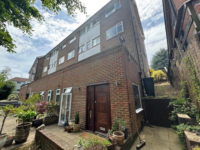 Apartment at Westdene Drive, Brighton