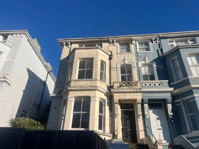 Apartment at Western Road, Rother