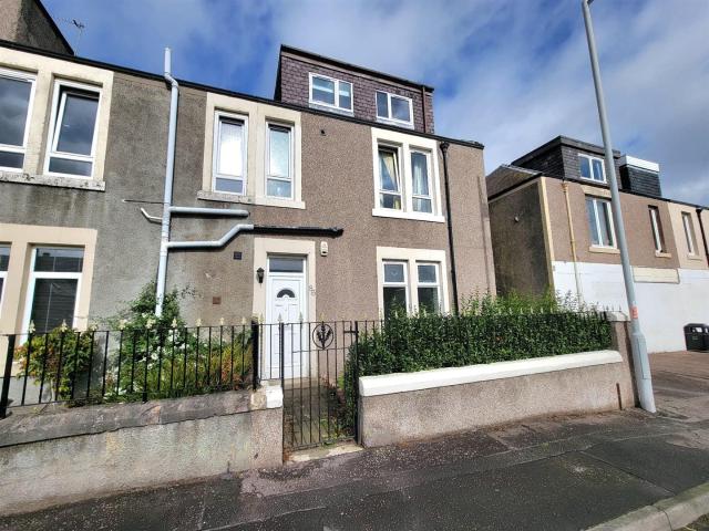 Apartment at Whyte Rose Terrace, Methil