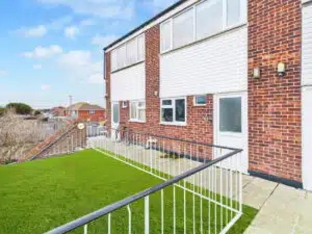 Apartment at Wheatlands Avenue, Mengham