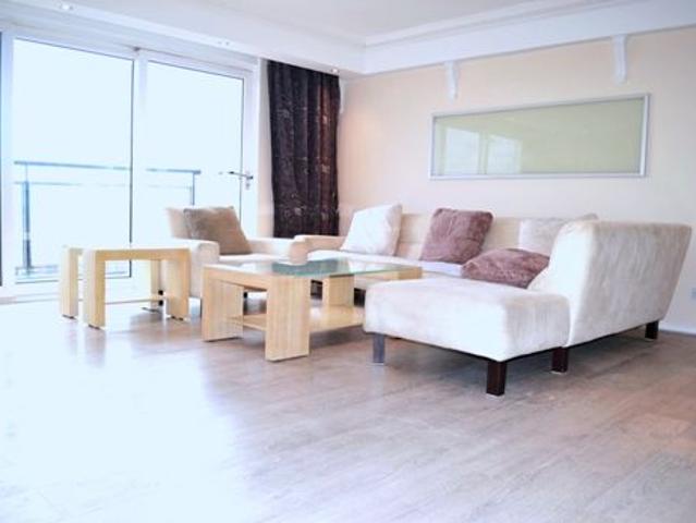 Apartment at Wheatlands, Greater London