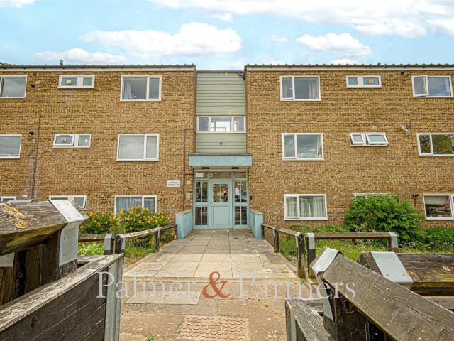 Apartment at Wheeler Close, Colchester