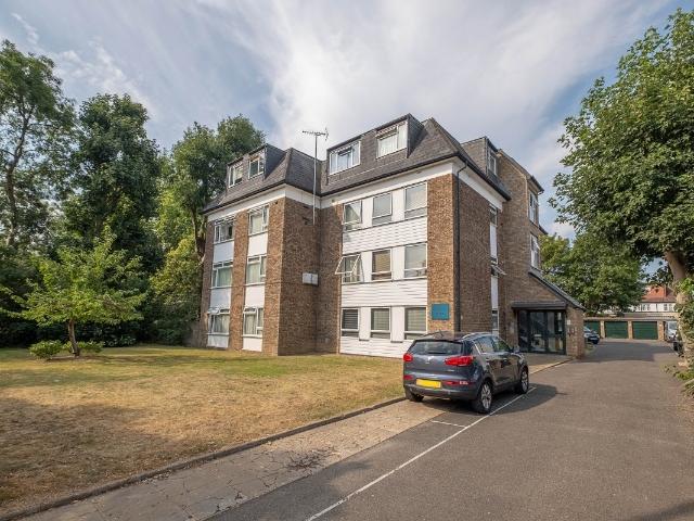 Apartment at Whitton Road, Greater London