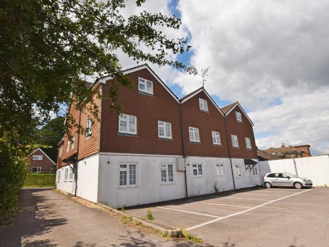 Apartment at Wilsom Road, East Hampshire