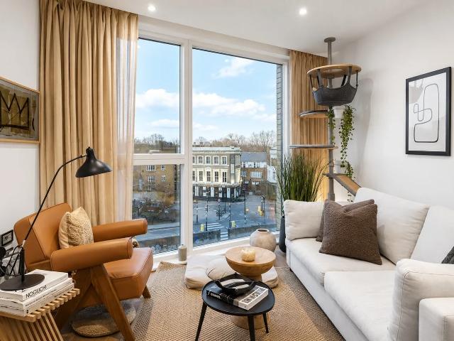 Apartment at Wiltshire Row, Greater London