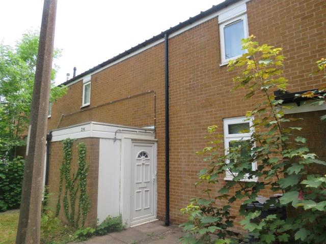 Apartment at Windward Way, Smith's Wood