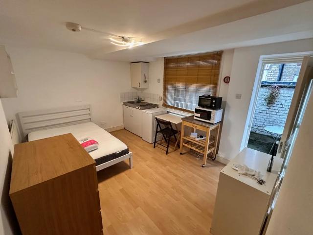 Apartment at Wrights Lane, Greater London