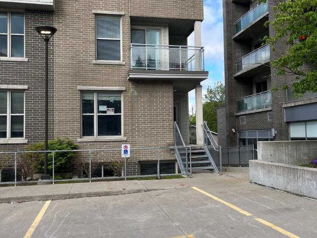 apartment at T101 – 62 BALSAM STREET N
