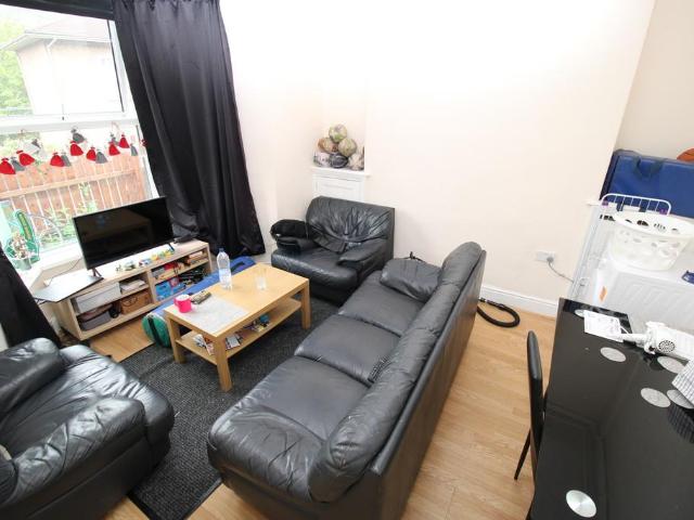 Apartment at Tower Street, Pontypridd