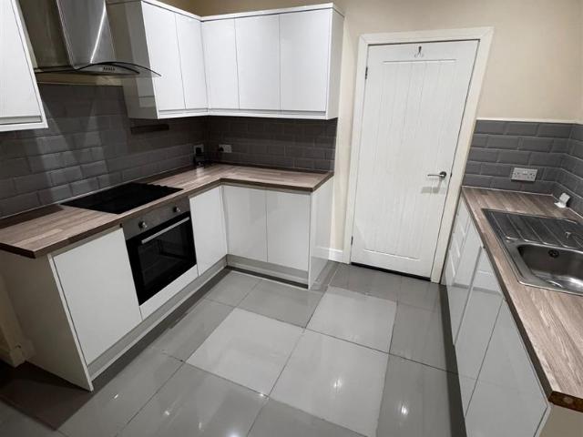 Apartment at Ton Row, Ton Pentre