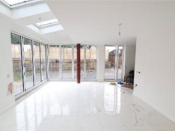 Apartment at Toorack Road, Greater London