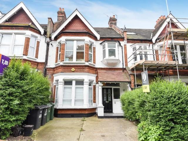 Apartment at Tooting Bec Gardens, Greater London
