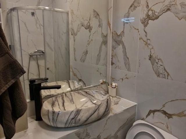 Apartment at Tooting High Street, Greater London