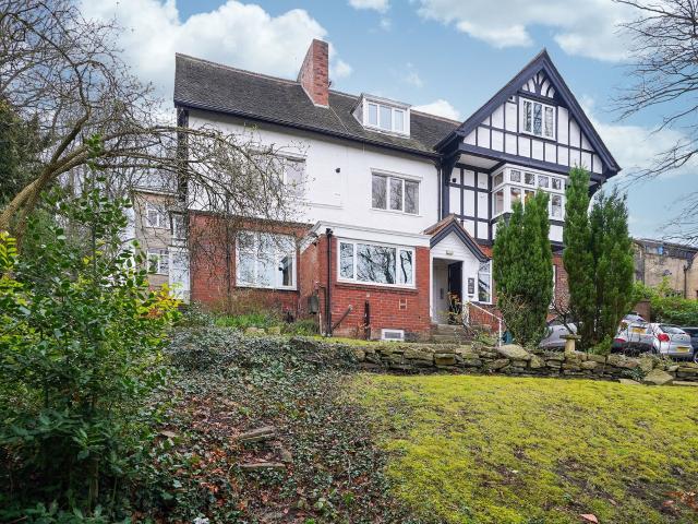Apartment at Tapton Crescent Road, Sheffield