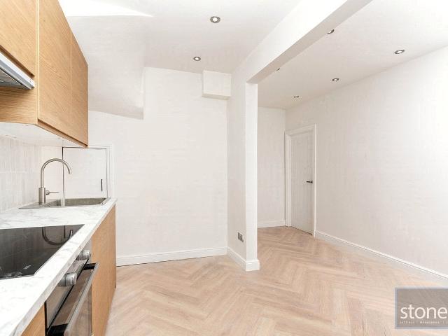 Apartment at Tasker Road, Greater London