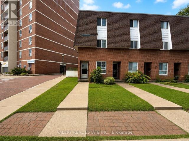 apartment at TH69 – 75 EASTDALE AVENUE