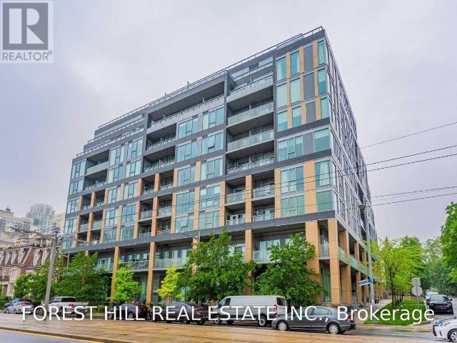 apartment at TH102 – 6 PARKWOOD AVENUE