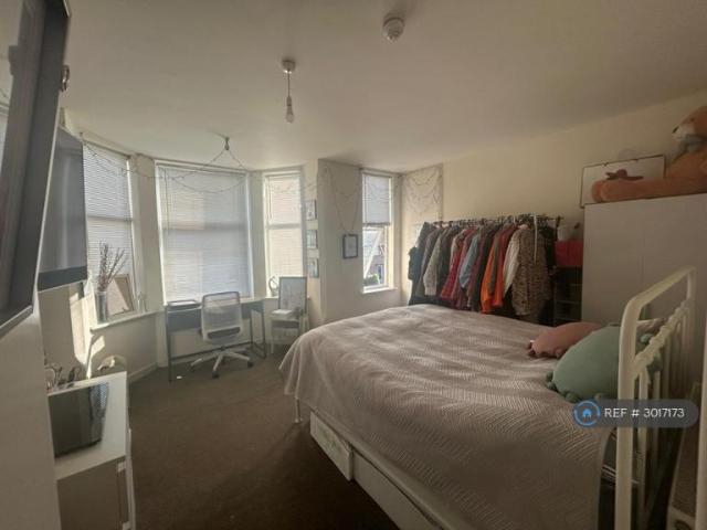 Apartment at Thurgarton Avenue, Nottingham