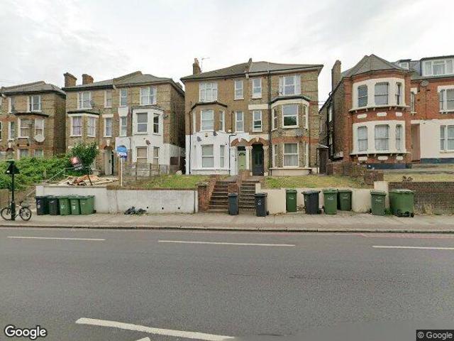 Apartment at Thurlow Park Road, Greater London