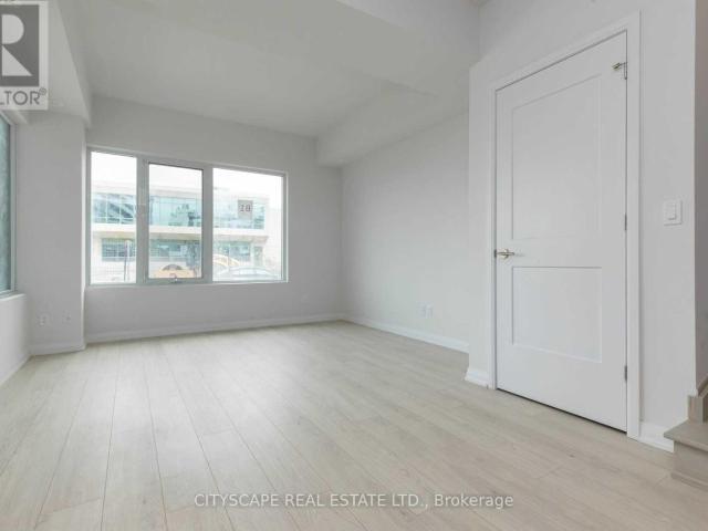 apartment at TH 01 1010 PORTAGE PARKWAY, Vaughan, Ontario, L4K0K3