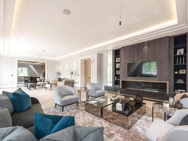Apartment at The Bishops Avenue, London