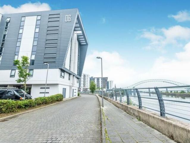 Apartment at The Decks, Runcorn