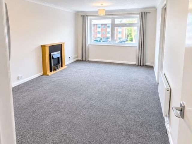 Apartment at The Larches, Luton