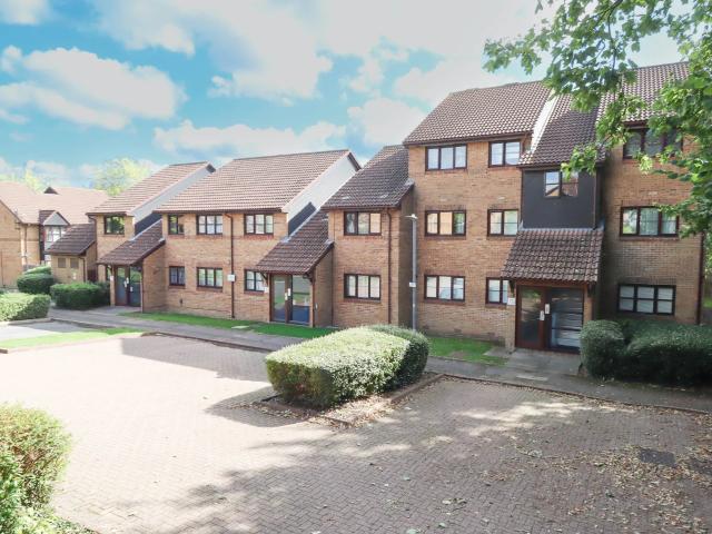 Apartment at The Larches, St Albans