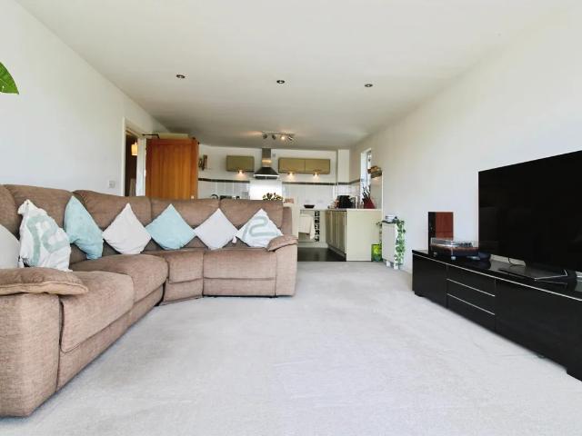 Apartment at The Piazza, Cardiff