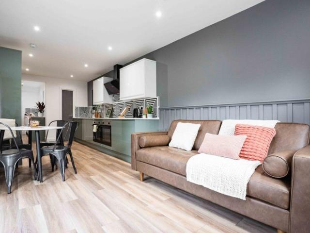 Apartment at The Valley, Winchester