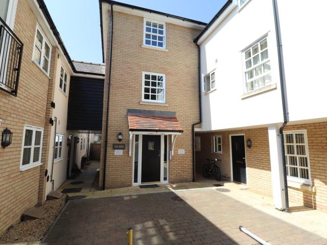 Apartment at The Vineyards, Ely