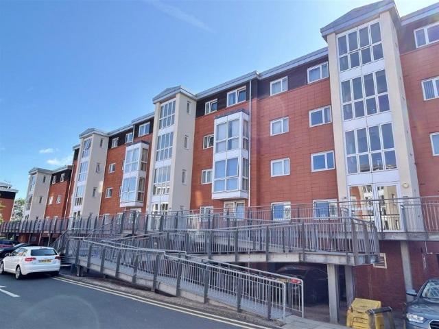 Apartment at The Waterfront, Selby