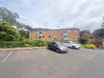 Apartment at Thornhill Road, Birmingham