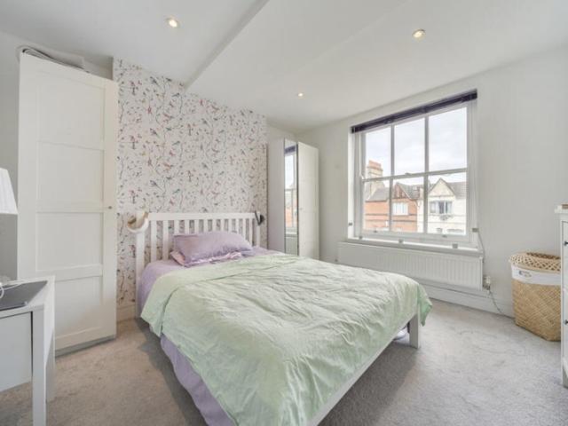Apartment at Trafalgar Road, Greater London