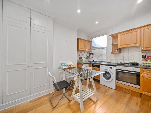 Apartment at Tranmere Road, Greater London