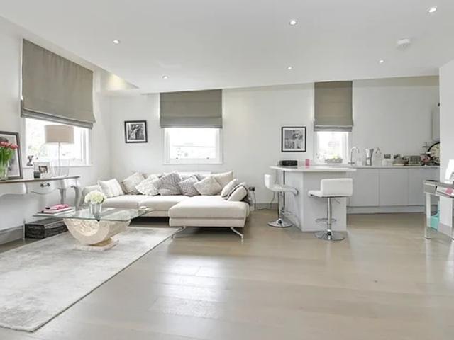 Apartment at Tranquil Passage, London
