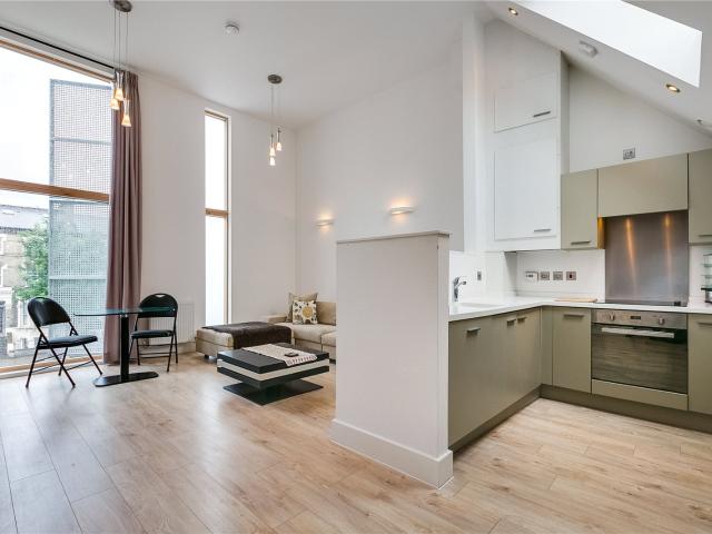 Apartment at Trevanion Road, Greater London