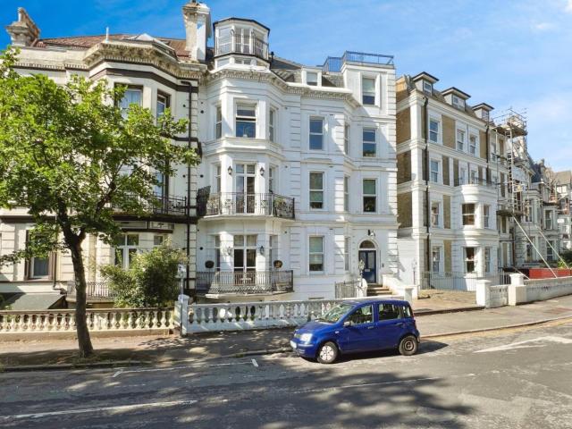 Apartment at Trinity Crescent, Folkestone and Hythe District