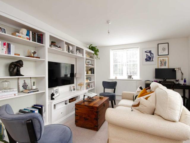 Apartment at Trotsworth Court, Egham