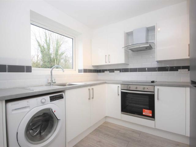 Apartment at Trotwood, Chigwell