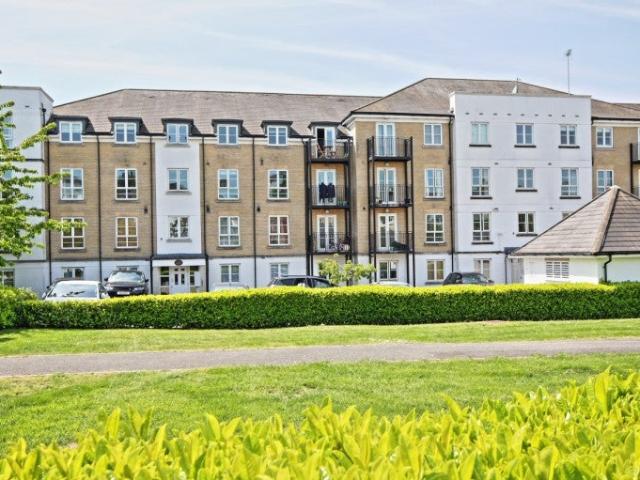 Apartment at Tudor Way, Woking