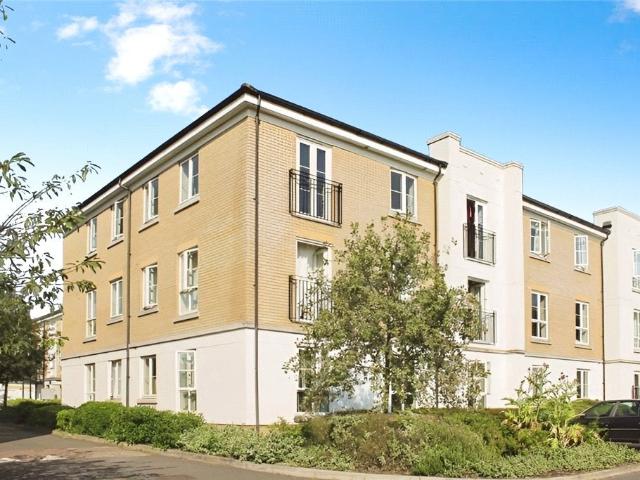 Apartment at Tudor Way, Woking
