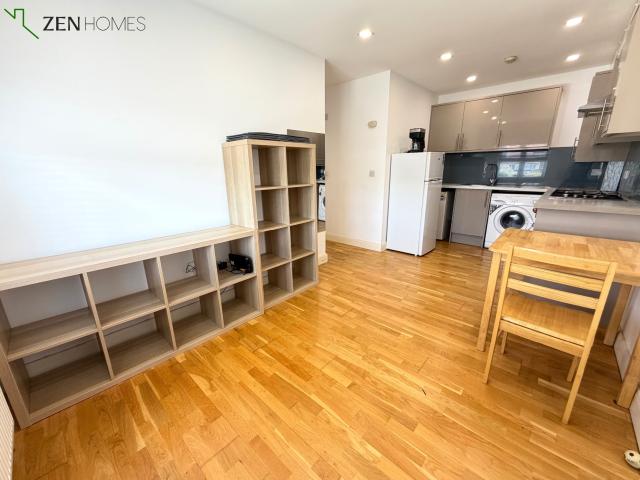 Apartment at Turners Hill, Cheshunt