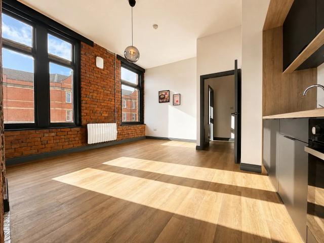 Apartment at Twist Lane, Leigh
