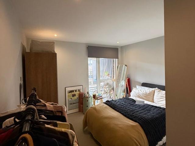 Apartment at Tyssen Street, Greater London