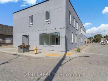 apartment at UNIT # 1 206 WELLINGTON STREET, Chatham Kent, Ontario, N8A2X9