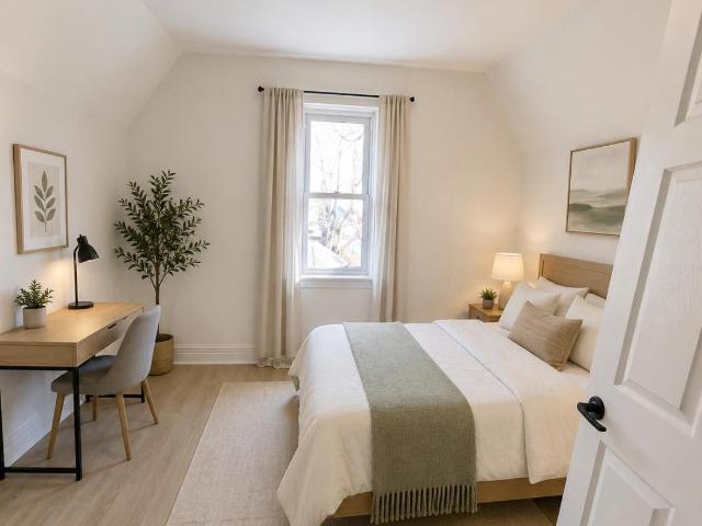 apartment at UNIT 1 710 ADELAIDE STREET, London East, Ontario, N5Y2L5