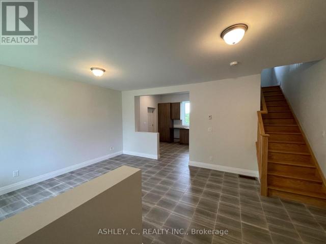 apartment at UNIT 2 11820 10 SIDE ROAD, Halton Hills, Ontario, L7G4S6
