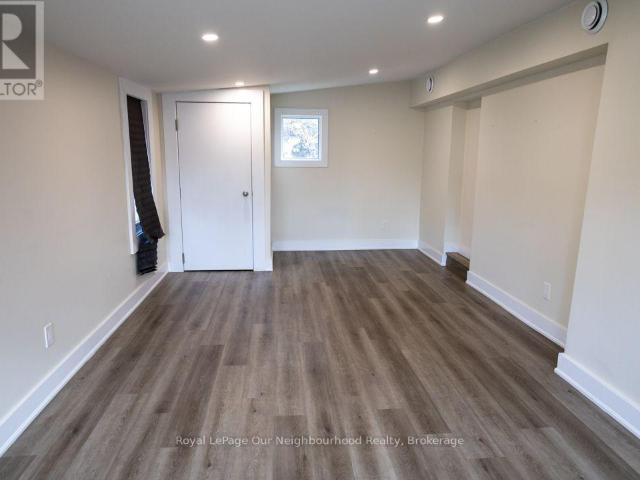 apartment at UNIT 3 103 RITSON ROAD S, Oshawa, Ontario, L1H5H1