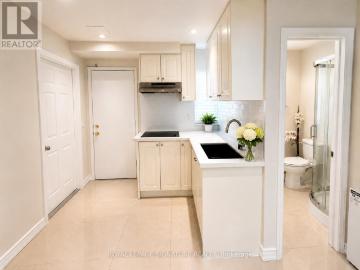 apartment at UNIT A 20 GALLACHER AVENUE, Richmond Hill, Ontario, L4E2Y2